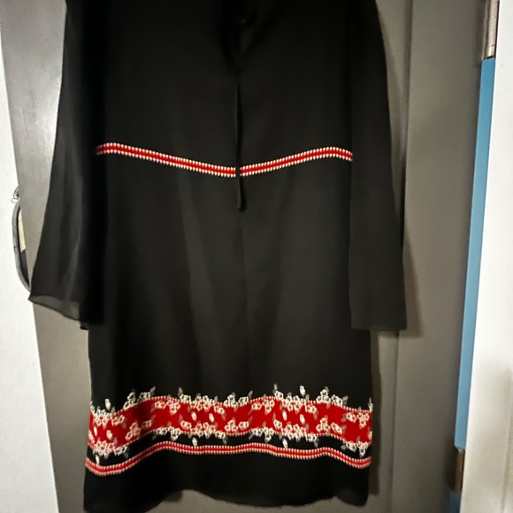 Max studio dress, long sleeve, bell sleeve, great for the holidays, size 10 - Picture 4 of 4